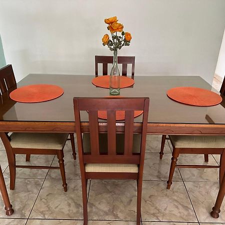 Monblanc Apartamento Completo San Salvador Luaran gambar