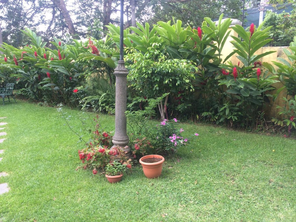 Monblanc Apartamento Completo San Salvador Luaran gambar
